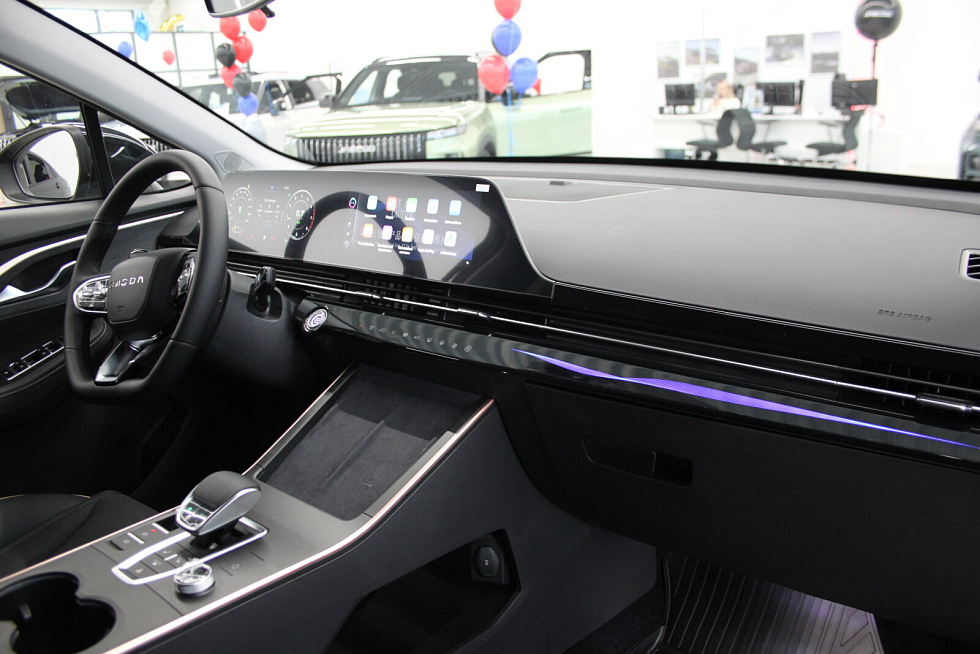 Omoda C5 Active, черный