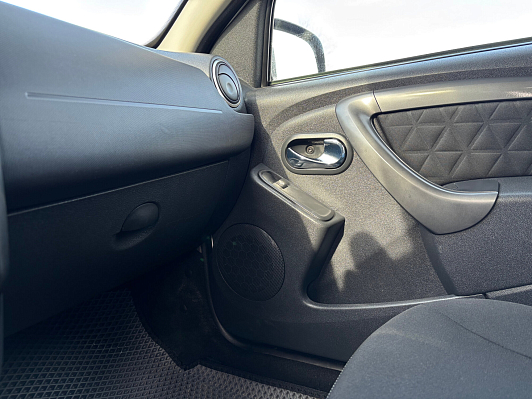 Renault Duster Dakar Edition, 2017 года, пробег 89800 км