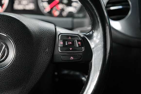 Volkswagen Tiguan Sochi Edition, 2013 года, пробег 212828 км