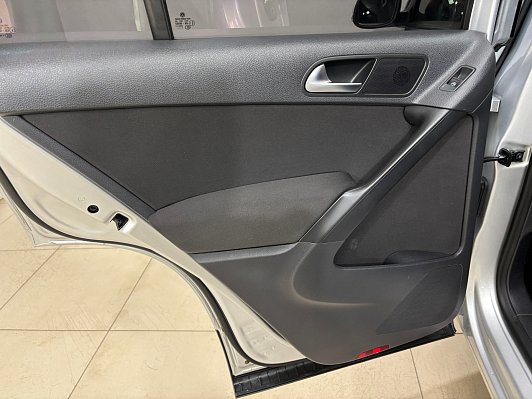 Volkswagen Tiguan CLUB, 2011 года, пробег 180774 км