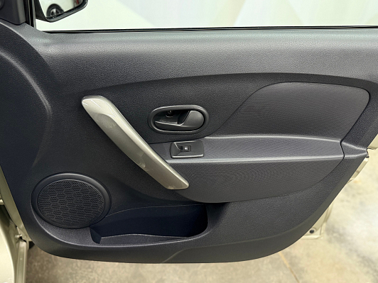 Renault Sandero Drive, 2020 года, пробег 58301 км
