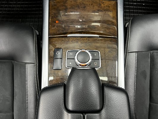 Mercedes-Benz E-Класс E200 Особая серия, 2015 года, пробег 247481 км