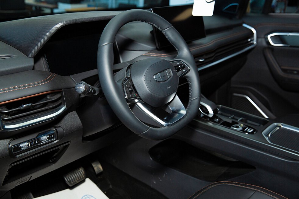 Geely Okavango Флагман, синий