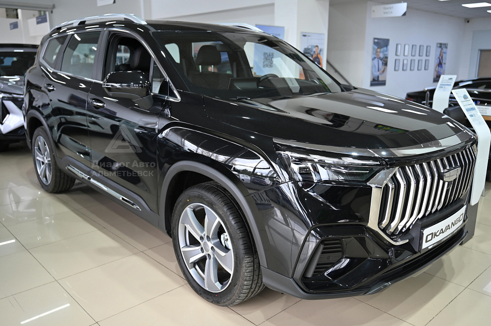 Geely Okavango Флагман, черный