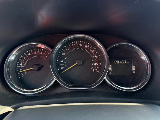 Renault Sandero Stepway Drive, 2019 года, пробег 120100 км