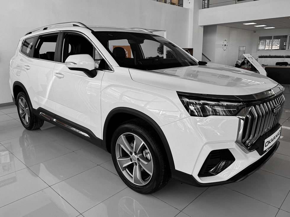 Geely Okavango Флагман, белый