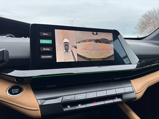 Changan UNI-V Комфорт, 2023 года, пробег 20000 км