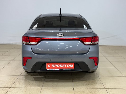 Kia Rio Luxe RED Line, 2018 года, пробег 130829 км
