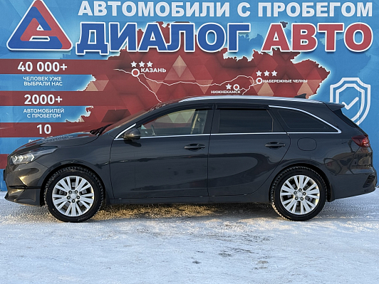 Kia Ceed Premium, 2022 года, пробег 57000 км