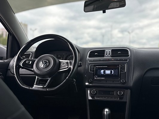 Volkswagen Polo SELECT, 2019 года, пробег 119827 км