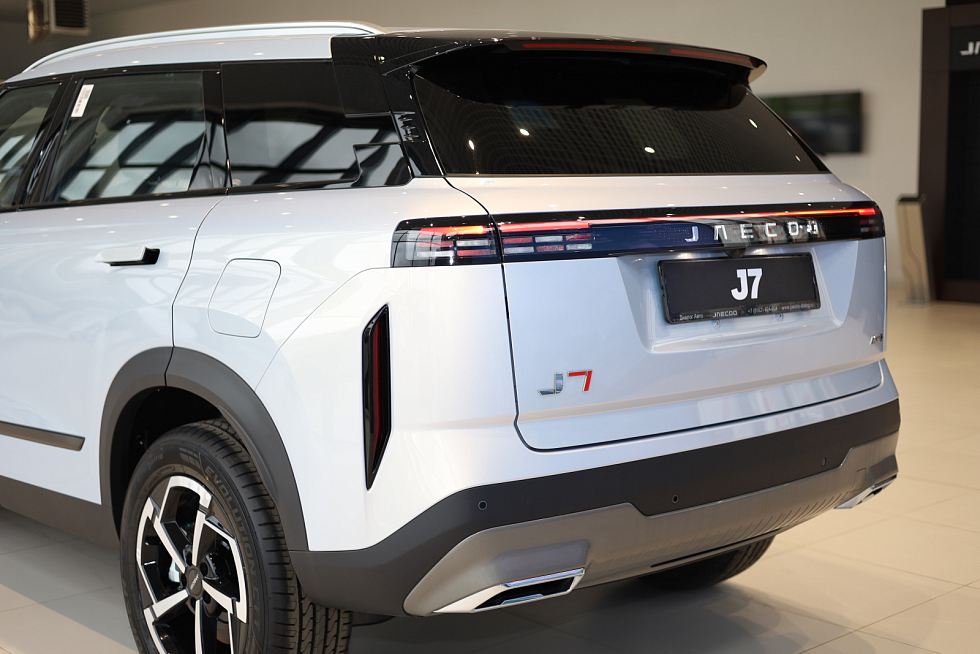 Jaecoo J7 Lifestyle, серебряный