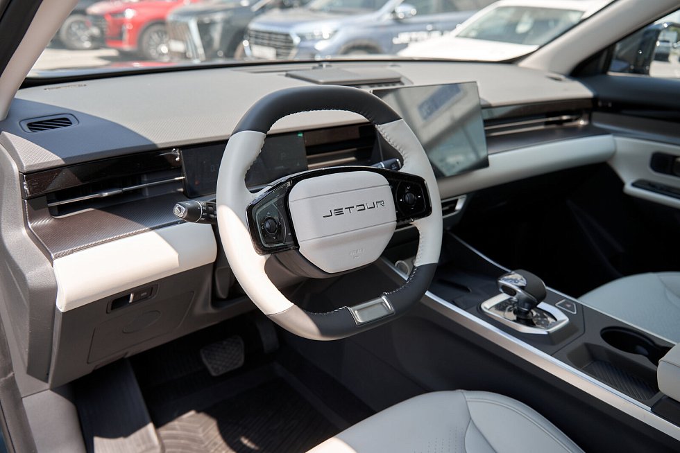 Jetour Dashing Люкс 2024, зеленый