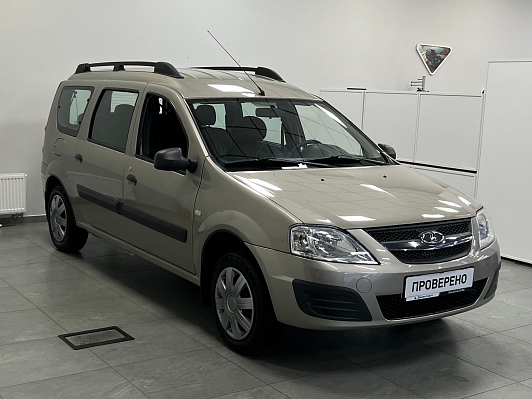 Lada (ВАЗ) Largus, 2013 года, пробег 141500 км