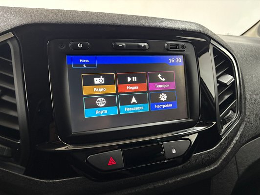 Lada (ВАЗ) XRAY Luxe Prestige, 2016 года, пробег 111030 км