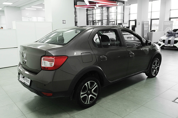 Renault Logan Stepway Life City, 2019 года, пробег 150000 км
