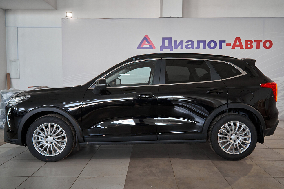 Haval Jolion Техно+, черный