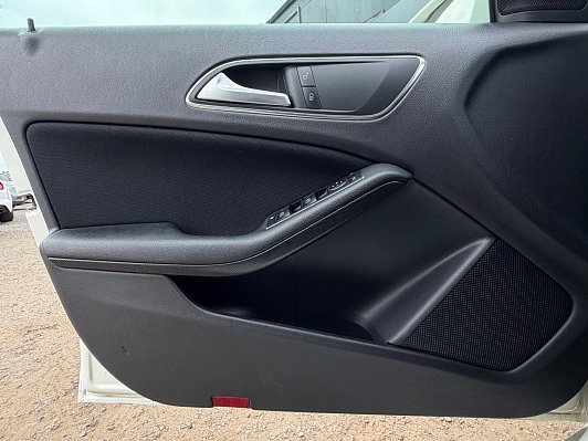 Mercedes-Benz A-Класс, 2015 года, пробег 167530 км
