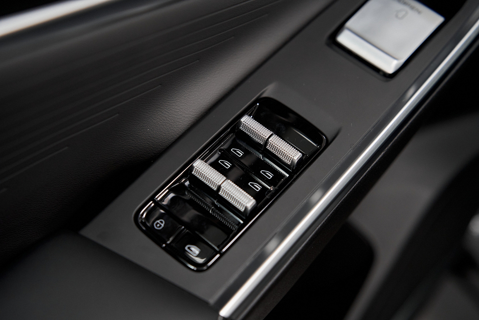 Geely Cityray Флагман, серый