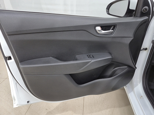 Hyundai Solaris Active, 2020 года, пробег 94312 км