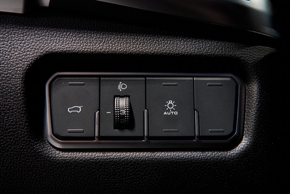Haval F7 Премиум, черный