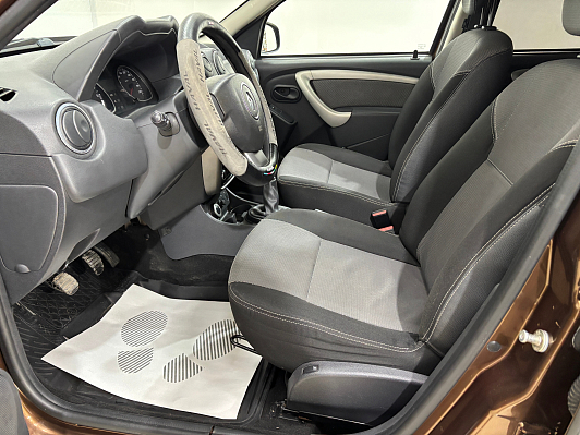 Renault Duster Privilege, 2015 года, пробег 204919 км