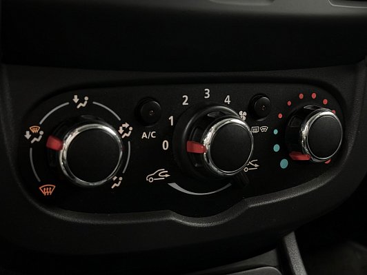 Renault Duster Life, 2016 года, пробег 155000 км
