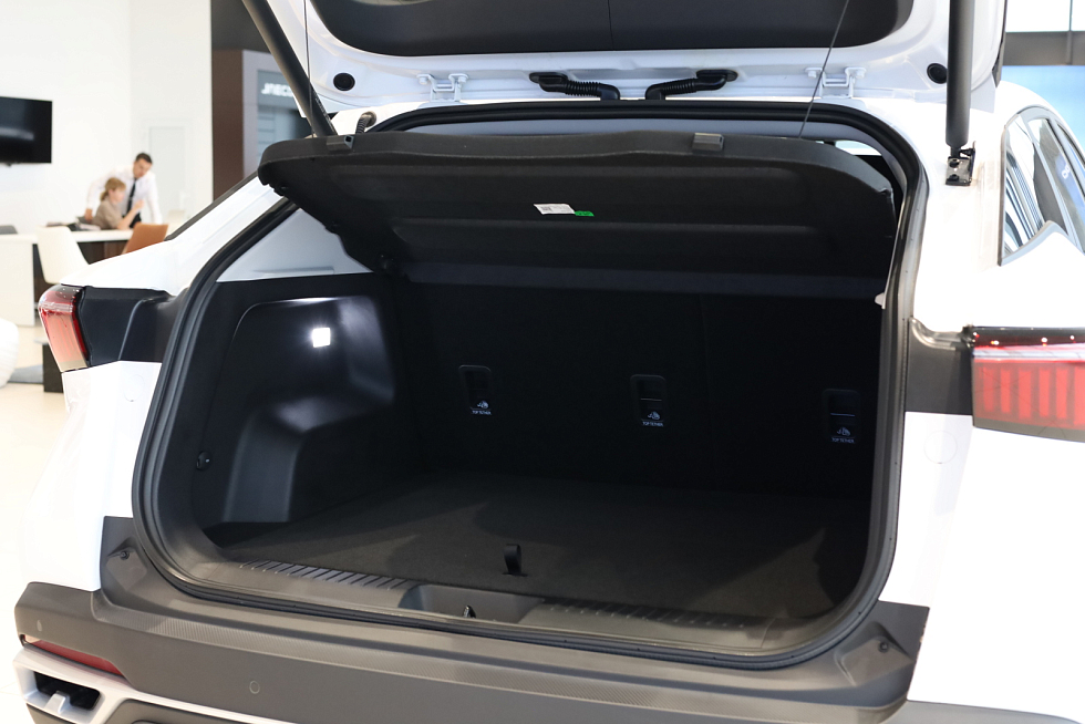 Omoda C5 Стиль, белый