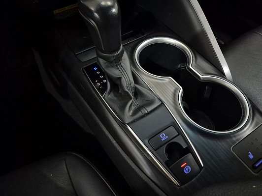 Toyota Camry GR Sport, 2021 года, пробег 51409 км