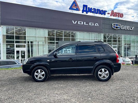 Hyundai Tucson, 2004 года, пробег 325173 км