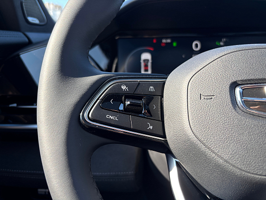 Geely Monjaro, 2025 года, пробег 481 км