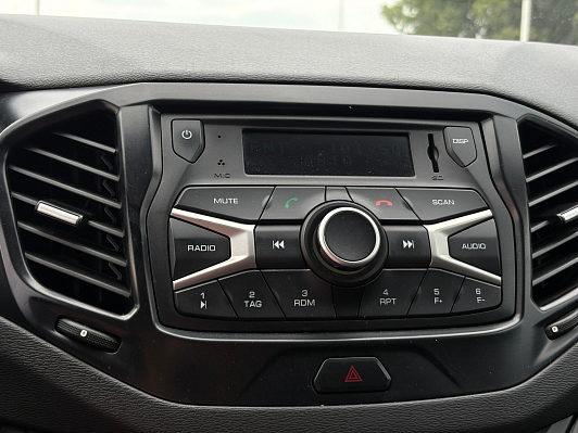 Lada (ВАЗ) Vesta Comfort, 2018 года, пробег 184503 км