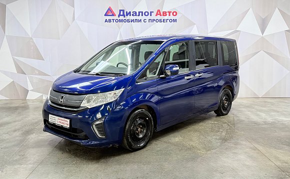 Honda Stepwgn, 2016 года, пробег 163270 км