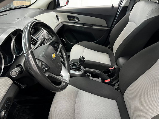 Chevrolet Cruze, 2011 года, пробег 110640 км