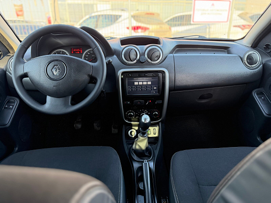 Renault Duster Privilege, 2015 года, пробег 204500 км
