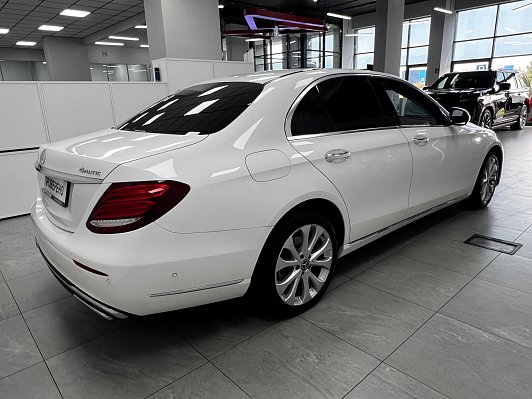 Mercedes-Benz E-Класс E 220 d 4MATIC Premium, 2020 года, пробег 105401 км