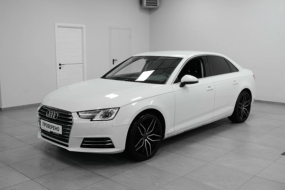 Audi A4 Advance, 2016 года, пробег 185000 км