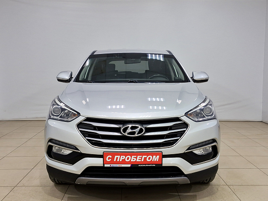 Hyundai Santa Fe Comfort, 2018 года, пробег 48700 км