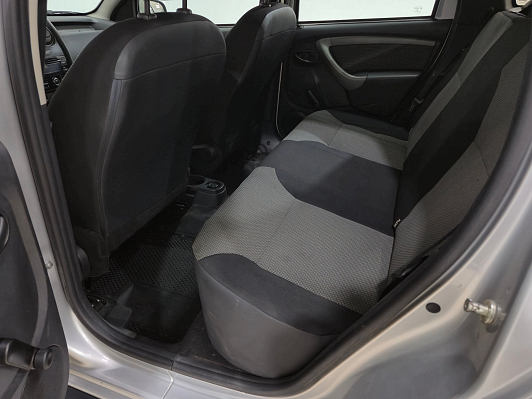 Renault Duster Life, 2016 года, пробег 211240 км