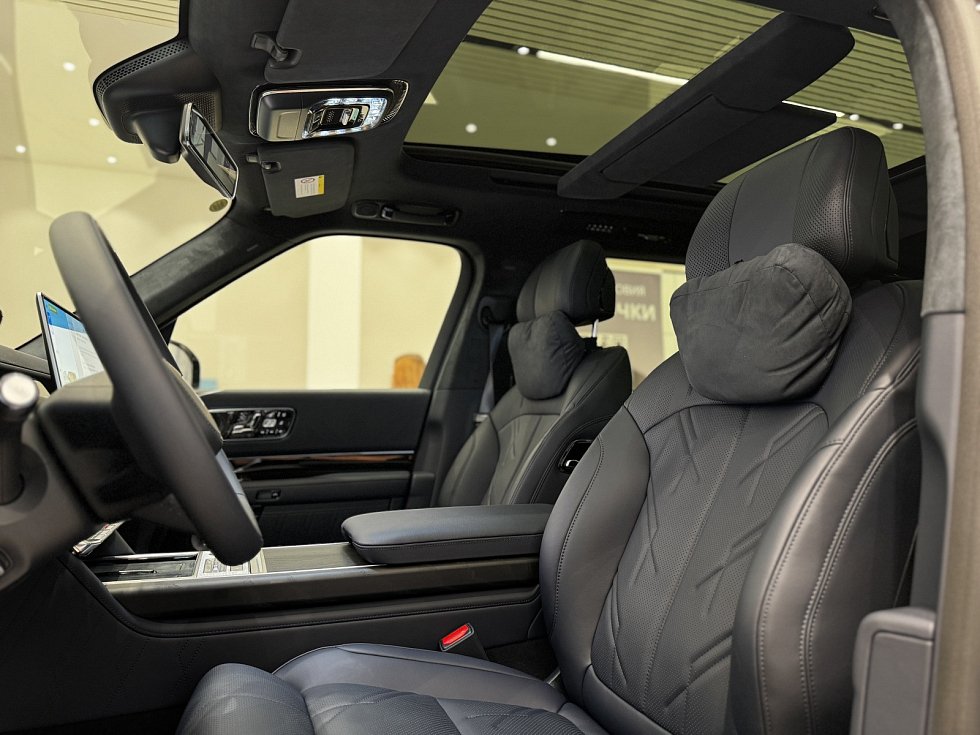 Zeekr 9X Ultra (5 seats), черный