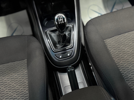 Lada (ВАЗ) Vesta Comfort Winter, 2018 года, пробег 101760 км