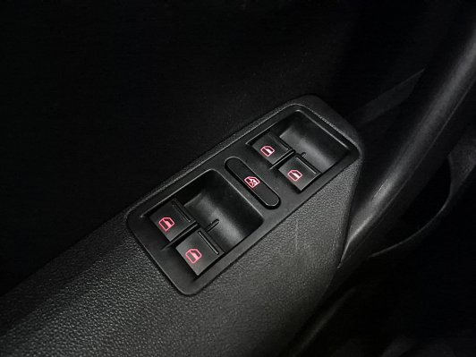 Volkswagen Polo CONNECT, 2018 года, пробег 214004 км