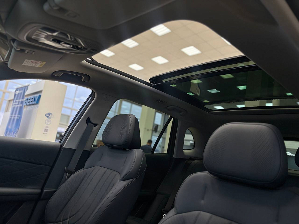 Geely EX5 EM-i Макс, серый