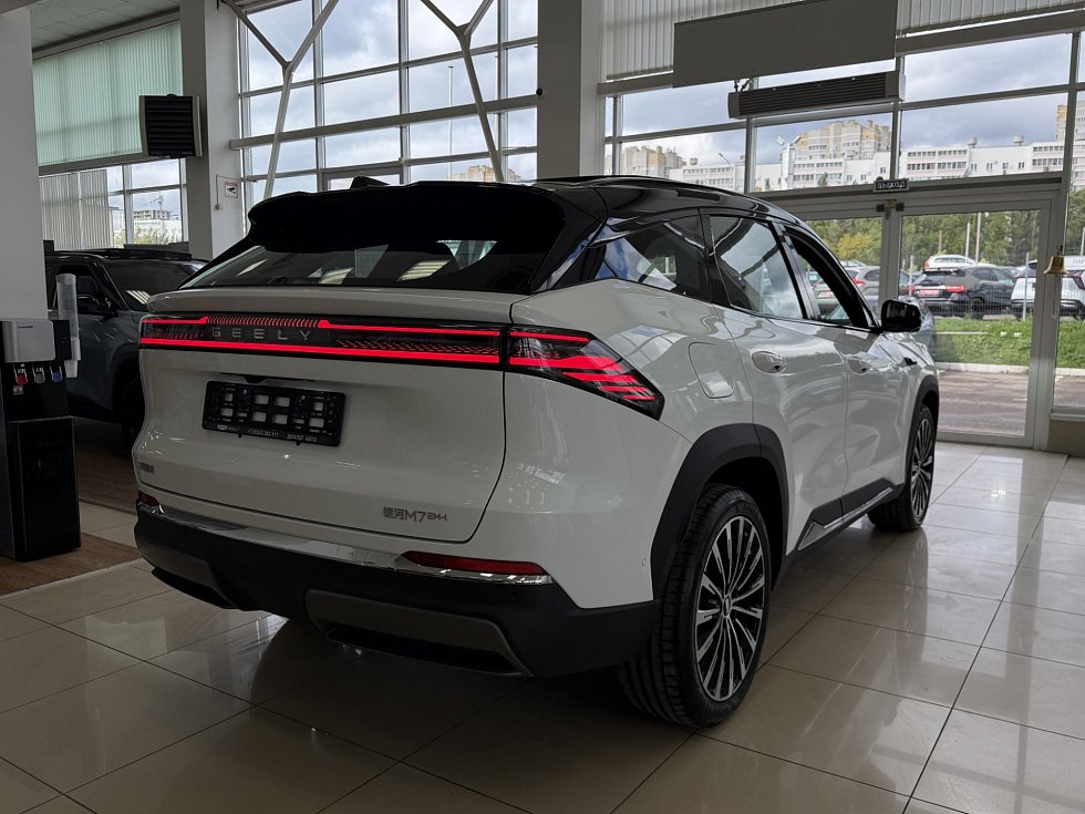 Geely Galaxy M7 Starship, белый