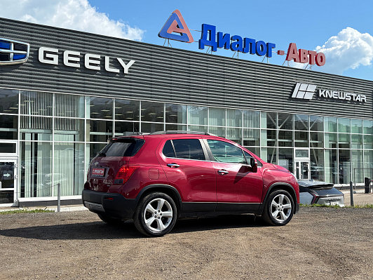 Chevrolet Tracker LTZ, 2015 года, пробег 221500 км