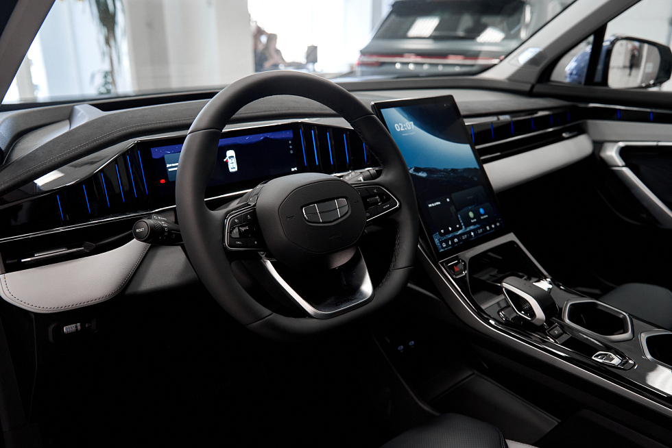 Geely Atlas Flagship, голубой