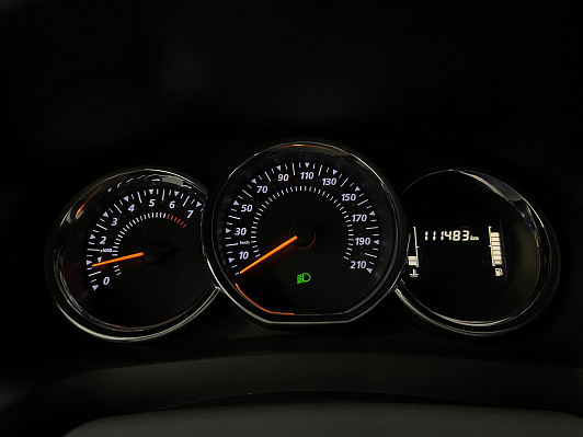 Renault Logan Stepway Drive, 2020 года, пробег 111382 км