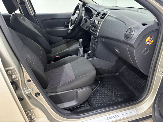 Renault Sandero Stepway Life, 2019 года, пробег 30176 км