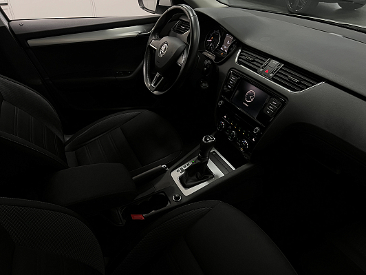 Skoda Octavia Ambition, 2020 года, пробег 65000 км