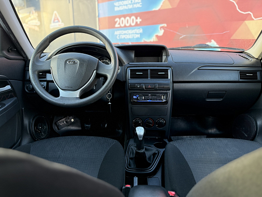 Lada (ВАЗ) Priora Standard 21702-40-050, 2017 года, пробег 220000 км