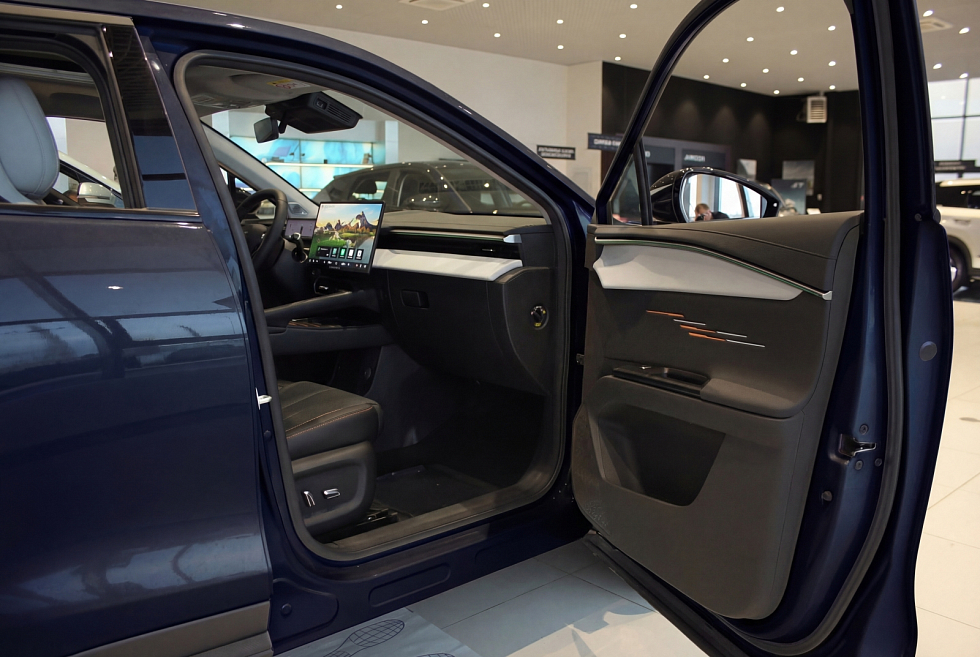 Omoda C5 Актив, черный